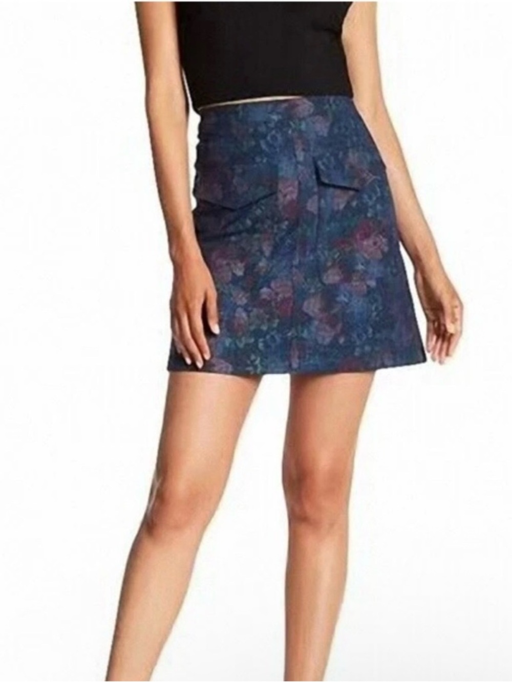 ERIN by Erin Featherston Floral Navy Mini Skirt with Front Pocket Detail. NWT